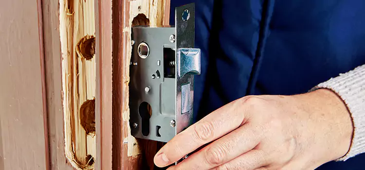 Garage Door Lock Replacement Sarasota